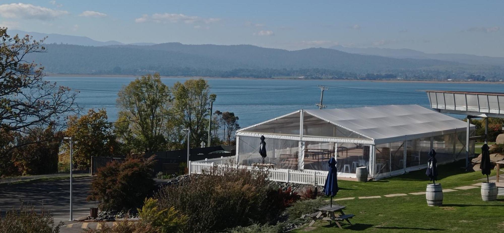 Rosevears Riverview Hotel Exterior photo