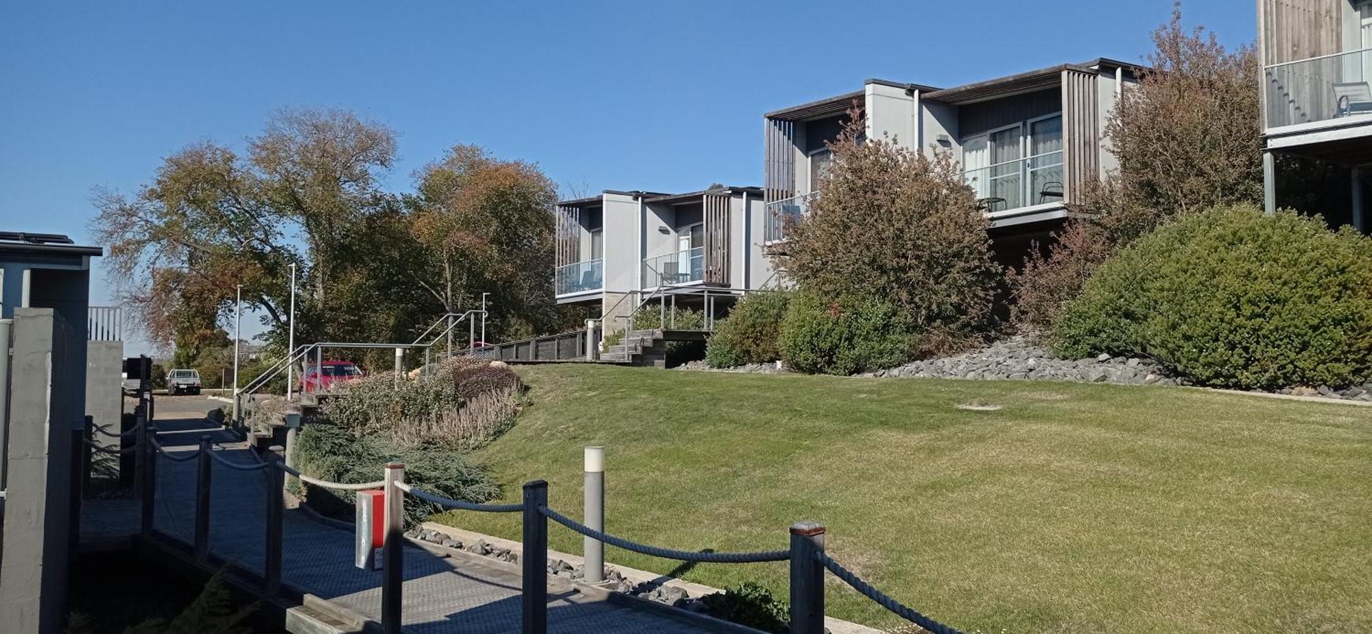 Rosevears Riverview Hotel Exterior photo
