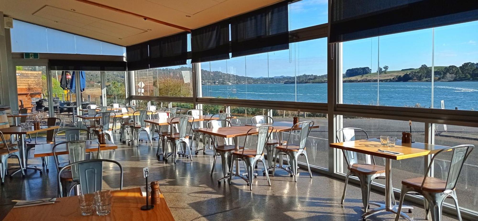 Rosevears Riverview Hotel Exterior photo